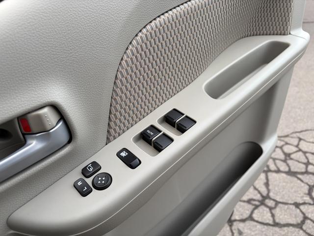 エブリイワゴン ＰＺターボ　届出済未使用車　４ＷＤ　ＣＶＴ　両側スライド片側電動ドア　電動格納ミラー　シートヒーター　ＵＳＢ電源ソケット　スペアキー（16枚目）