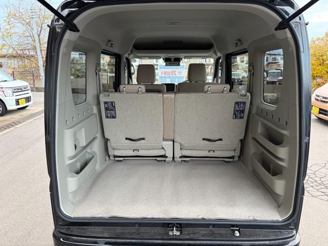 エブリイワゴン ＰＺターボ　届出済未使用車　４ＷＤ　ＣＶＴ　両側スライド片側電動ドア　電動格納ミラー　シートヒーター　ＵＳＢ電源ソケット　スペアキー（21枚目）