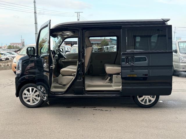 エブリイワゴン ＰＺターボ　届出済未使用車　４ＷＤ　ＣＶＴ　両側スライド片側電動ドア　電動格納ミラー　シートヒーター　ＵＳＢ電源ソケット　スペアキー（26枚目）