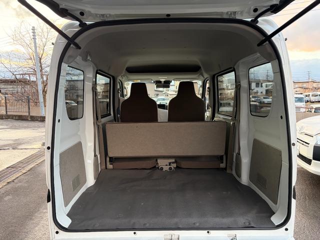 エブリイ ＰＡ　チヨイ乗車　４ＷＤ　ＡＴ　純正ラジオ　両側スライドドア　スペアキー（16枚目）