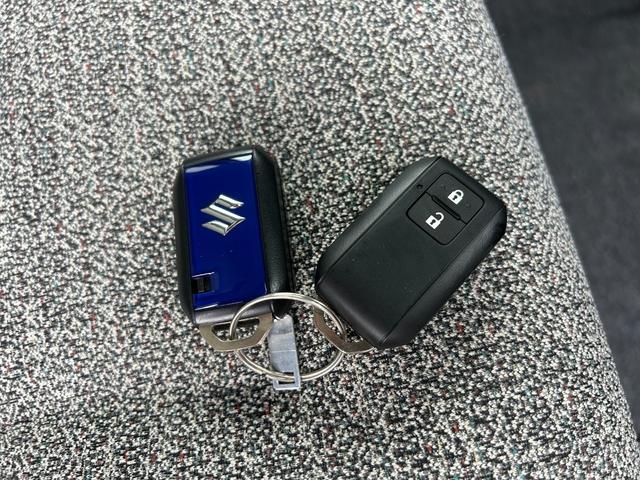 スペーシア ハイブリッドＧ　チヨイ乗車　４ＷＤ　ＣＶＴ　両側スライドドア　ＬＥＤヘッドライト　シートヒーター　スペアキー　プッシュスタート（17枚目）