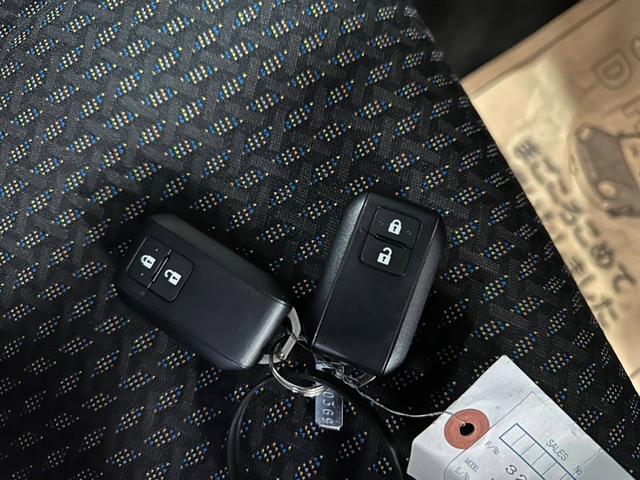 �X�y�A�L�[�t���I