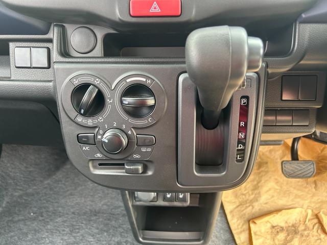 �V�[�g�q�[�^�[�œ~�̉^�]���|�b�J�|�J��