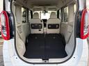 後部座席を倒せばフラットに！荷物も沢山積めます！