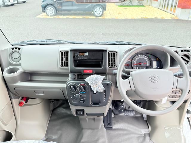 エブリイ ＰＡリミテッド　４ＷＤ　両側スライドドア　クリアランスソナー　レーンアシスト　衝突被害軽減システム　キーレスエントリー　アイドリングストップ　ＣＶＴ　盗難防止システム　ＡＢＳ　ＥＳＣ　衝突安全ボディ　エアコン（27枚目）