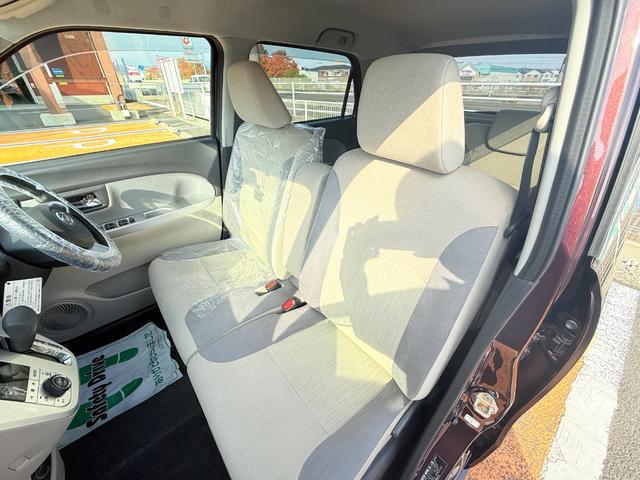 ご覧頂きまして誠に有難うございます!!是非ご来店して頂き、実際にご覧になって頂ければと思います。お客様からのご連絡をスタッフ一同、心よりお待ちしております