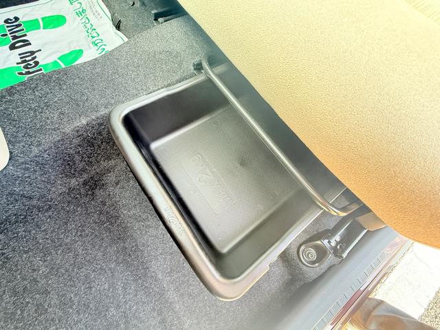 ご覧頂きまして誠に有難うございます!!是非ご来店して頂き、実際にご覧になって頂ければと思います。お客様からのご連絡をスタッフ一同、心よりお待ちしております