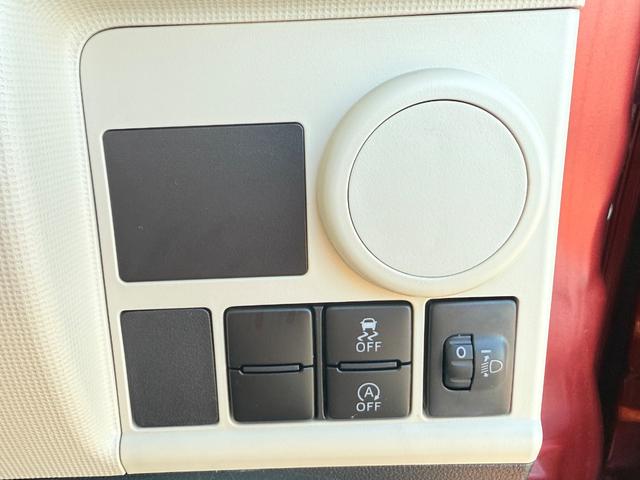 アイドリングストップ機能付き！【信号待ち等の停車時にエンジンを一時的に停止させ低燃費運転をアシストします♪】