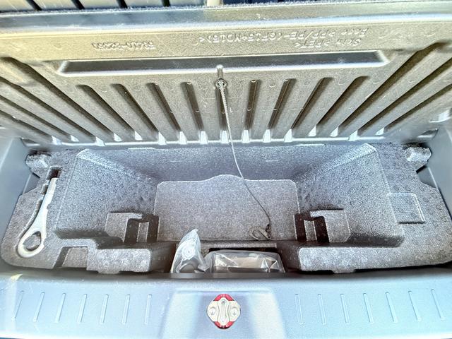 ご覧いただきありがとうございます♪気になったお車がありましたらお気軽にお電話をください♪