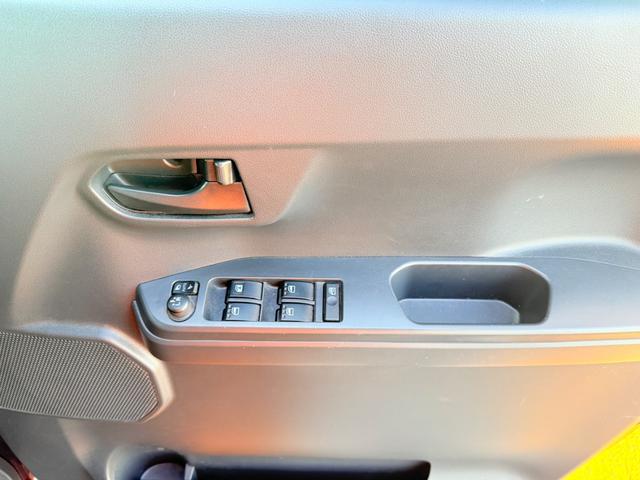 ウェイク ＬリミテッドＳＡＩＩＩ　全周囲カメラ　両側電動スライドドア　ナビ　クリアランスソナー　衝突被害軽減システム　オートマチックハイビーム　ＬＥＤヘッドランプ　スマートキー　アイドリングストップ　電動格納ミラー　ベンチシート（12枚目）