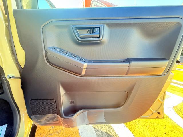 タフト Ｘ　バックカメラ　ＴＶ　クリアランスソナー　レーンアシスト　衝突被害軽減システム　ＬＥＤヘッドランプ　スマートキー　アイドリングストップ　電動格納ミラー　サンルーフ　ＣＶＴ　盗難防止システム　ＡＢＳ（30枚目）