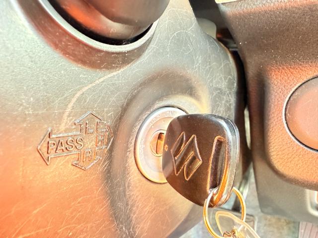 アルト L ナビ キーレスエントリー アイドリングストップ シートヒーター CVT 盗難防止システム ABS ESC アルミホイール 衝突安全ボディ エアコン パワーステアリング パワーウィンドウ(10枚目)