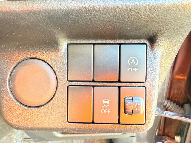 アルト L ナビ キーレスエントリー アイドリングストップ シートヒーター CVT 盗難防止システム ABS ESC アルミホイール 衝突安全ボディ エアコン パワーステアリング パワーウィンドウ(11枚目)