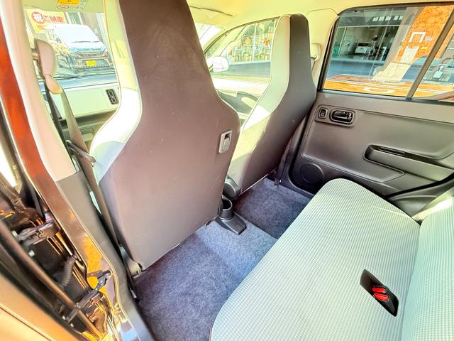 アルト L ナビ キーレスエントリー アイドリングストップ シートヒーター CVT 盗難防止システム ABS ESC アルミホイール 衝突安全ボディ エアコン パワーステアリング パワーウィンドウ(38枚目)