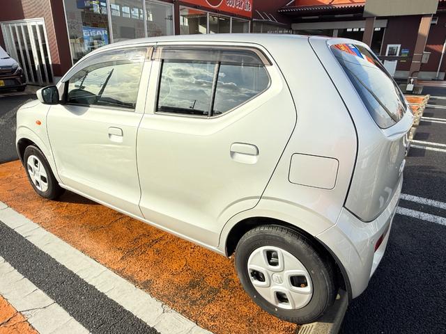 アルト L クリアランスソナー レーンアシスト 衝突被害軽減システム キーレスエントリー アイドリングストップ 電動格納ミラー シートヒーター CVT 盗難防止システム ABS ESC CD(26枚目)