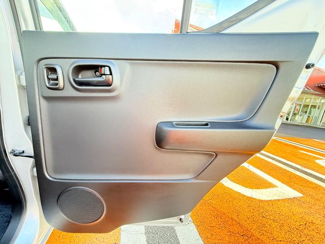 アルト L クリアランスソナー レーンアシスト 衝突被害軽減システム キーレスエントリー アイドリングストップ 電動格納ミラー シートヒーター CVT 盗難防止システム ABS ESC CD(34枚目)