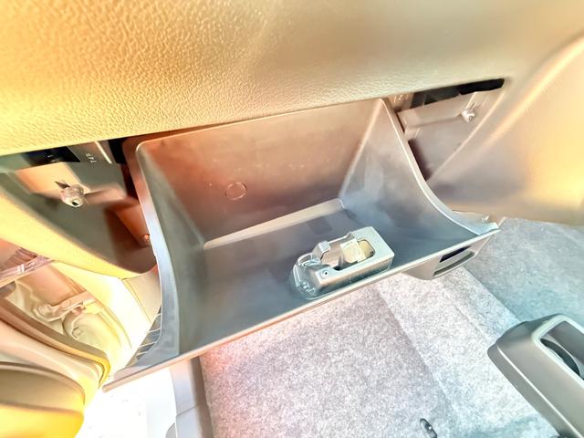 アルト L クリアランスソナー レーンアシスト 衝突被害軽減システム キーレスエントリー アイドリングストップ 電動格納ミラー シートヒーター CVT 盗難防止システム ABS ESC CD(45枚目)