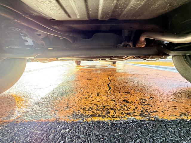 アルト L クリアランスソナー レーンアシスト 衝突被害軽減システム キーレスエントリー アイドリングストップ 電動格納ミラー シートヒーター CVT 盗難防止システム ABS ESC CD(48枚目)