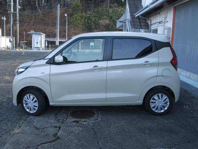 eKワゴン M 4WD e-Assist 衝突被害軽減ブレーキ 踏み間違い衝突防止アシスト 前席シートヒーター CDオーディオ ETC(5枚目)