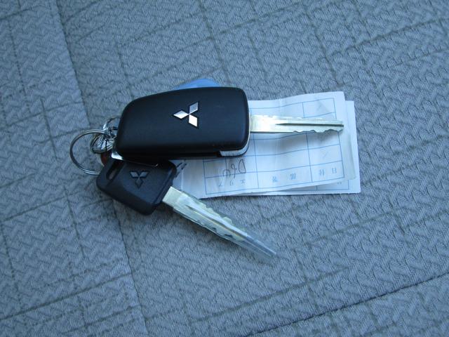 eKワゴン M 4WD e-Assist 衝突被害軽減ブレーキ 踏み間違い衝突防止アシスト 前席シートヒーター CDオーディオ ETC(25枚目)