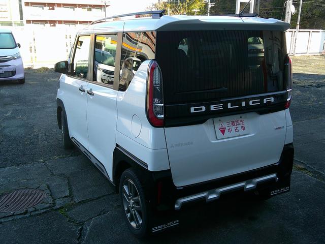 デリカミニ Ｇ　プレミアム　４ＷＤ　アクティブトーンスタイル　当社社有車　ｅ－Ａｓｓｉｓｔ　衝突被害軽減ブレーキ　ＭＩ－ＰＩＬＯＴ　純正９型ナビ　マルチアラウンドモニタ　両側電動スライド　前席シートヒーター　リアサーキュレータ（9枚目）