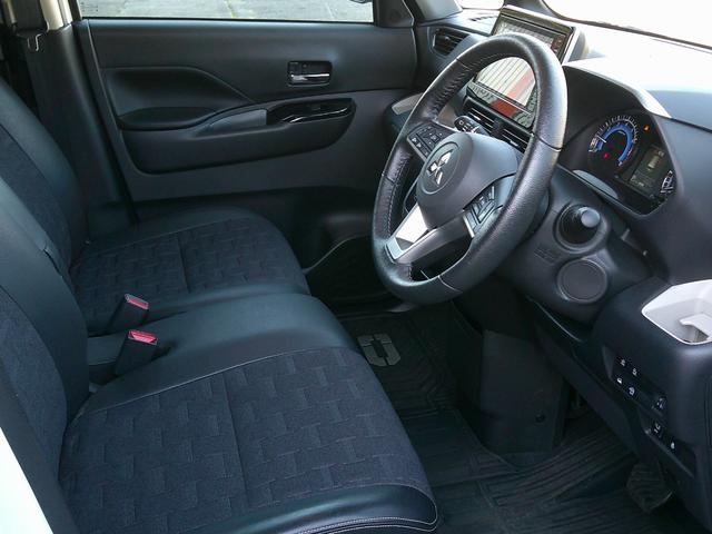 デリカミニ Ｇ　プレミアム　４ＷＤ　アクティブトーンスタイル　当社社有車　ｅ－Ａｓｓｉｓｔ　衝突被害軽減ブレーキ　ＭＩ－ＰＩＬＯＴ　純正９型ナビ　マルチアラウンドモニタ　両側電動スライド　前席シートヒーター　リアサーキュレータ（12枚目）