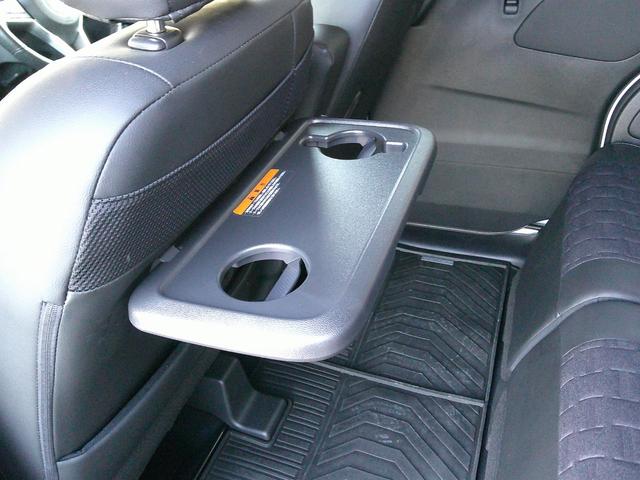 デリカミニ Ｇ　プレミアム　４ＷＤ　アクティブトーンスタイル　当社社有車　ｅ－Ａｓｓｉｓｔ　衝突被害軽減ブレーキ　ＭＩ－ＰＩＬＯＴ　純正９型ナビ　マルチアラウンドモニタ　両側電動スライド　前席シートヒーター　リアサーキュレータ（23枚目）