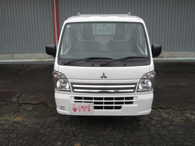 ミニキャブトラック Ｍ　２ＷＤ　届出済み未使用車　キーレス　パワーウインド　アイドリングストップ　オートライト　ＡＢＳ　横滑り防止　リアパーキングセンサー　運転席助手席エアバッグ　ＡＭ／ＦＭラジオ（2枚目）