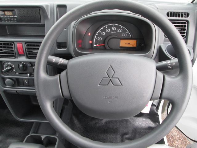 ミニキャブトラック Ｍ　２ＷＤ　届出済み未使用車　キーレス　パワーウインド　アイドリングストップ　オートライト　ＡＢＳ　横滑り防止　リアパーキングセンサー　運転席助手席エアバッグ　ＡＭ／ＦＭラジオ（14枚目）