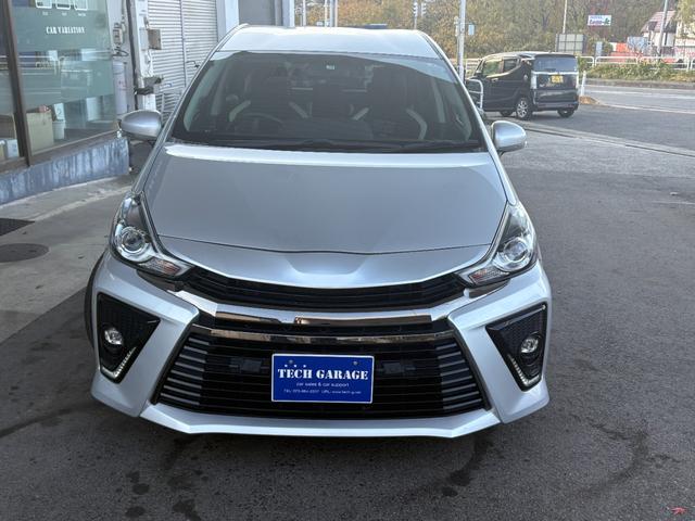 プリウスアルファ Ｓツーリングセレクション・Ｇ’ｓ　社外ナビ　Ｂｌｕｅｔｏｏｔｈ　地デジ　バックカメラ　１８インチ専用アルミ　フリップダウンモニター　専用ハーフレザーシート　バックカメラ　ＥＴＣ　ドラレコ（2枚目）