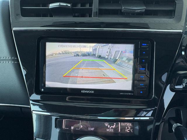 プリウスアルファ Ｓツーリングセレクション・Ｇ’ｓ　社外ナビ　Ｂｌｕｅｔｏｏｔｈ　地デジ　バックカメラ　１８インチ専用アルミ　フリップダウンモニター　専用ハーフレザーシート　バックカメラ　ＥＴＣ　ドラレコ（13枚目）