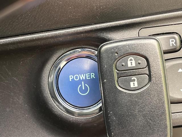 S 寒冷地仕様 スマートエントリー 禁煙車 純正ナビ バックカメラ Bluetooth再生 ETC LEDヘッドライト ステアリングリモコン オートエアコン オートライト 横滑防止装置 盗難防止装置(10枚目)