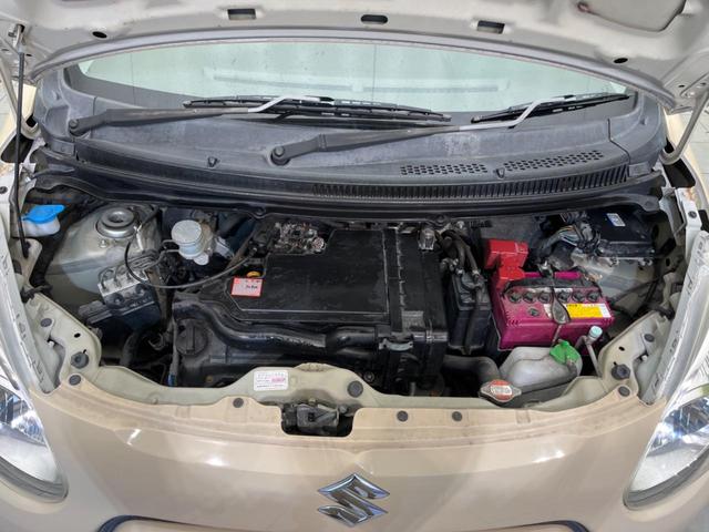 F CDオーディオ 禁煙車 キーレスエントリー パワーウィンドウ ABS パワーステアリング 盗難防止システム ドアバイザー プライバシーガラス CD再生 アイボリーインテリア(19枚目)
