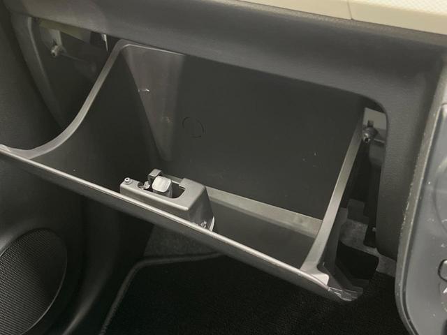 アルト Ｓ　禁煙車　シートヒーター　ＣＤ　盗難防止装置　プライバシーガラス　アイドリングストップ　横滑り防止装置　ドアバイザー　シートリフター　キーレス　エアコン　電動格納ミラー　リアワイパー　パワーウィンドウ（41枚目）