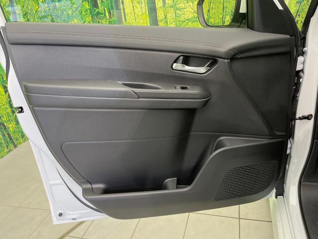 セレナ ｅ－パワー　ハイウェイスターＶ　登録済未使用車　両側電動スライド　純正１２．３型ナビ　全周囲カメラ　全方位運転支援　プロパイロット　ドラレコ　コーナーセンサー　ＬＥＤヘッド　ＥＴＣ　アダプティブハイビーム　ブラインドスポットモニター（54枚目）