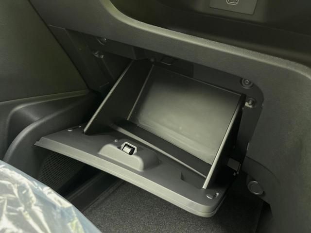 セレナ ｅ－パワー　ハイウェイスターＶ　登録済未使用車　両側電動スライド　純正１２．３型ナビ　全周囲カメラ　全方位運転支援　プロパイロット　ドラレコ　コーナーセンサー　ＬＥＤヘッド　ＥＴＣ　アダプティブハイビーム　ブラインドスポットモニター（56枚目）