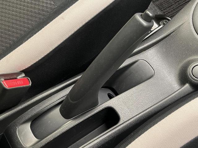 ノート X 純正SDナビ 全周囲カメラ 衝突軽減 禁煙車 コーナーセンサー スマートキー LEDヘッド ETC オートハイビーム デジタルインナーミラー 車線逸脱警報 誤発進抑制機能 オートライト オートエアコン(58枚目)