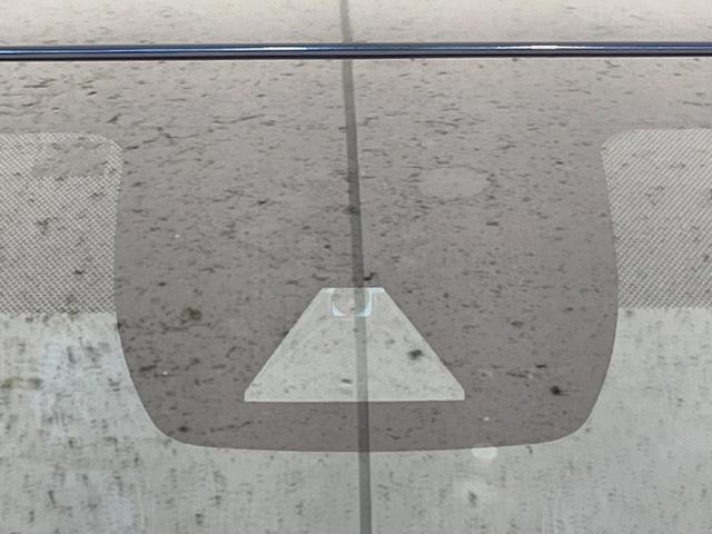 カローラツーリング ハイブリッド ダブルバイビー 9型ディスプレイオーディオ バックカメラ セーフティセンス レーダークルーズ 禁煙車 ハーフレザーシート コーナーセンサー スマートキー LEDヘッド ETC オートハイビーム 純正17インチアルミ(5枚目)