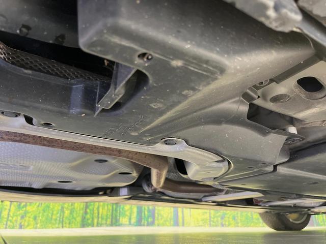 カローラツーリング ハイブリッド ダブルバイビー 9型ディスプレイオーディオ バックカメラ セーフティセンス レーダークルーズ 禁煙車 ハーフレザーシート コーナーセンサー スマートキー LEDヘッド ETC オートハイビーム 純正17インチアルミ(23枚目)