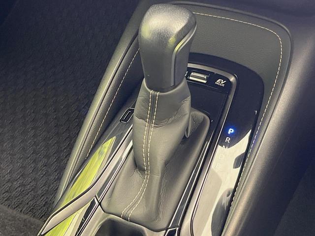 カローラツーリング ハイブリッド ダブルバイビー 9型ディスプレイオーディオ バックカメラ セーフティセンス レーダークルーズ 禁煙車 ハーフレザーシート コーナーセンサー スマートキー LEDヘッド ETC オートハイビーム 純正17インチアルミ(45枚目)