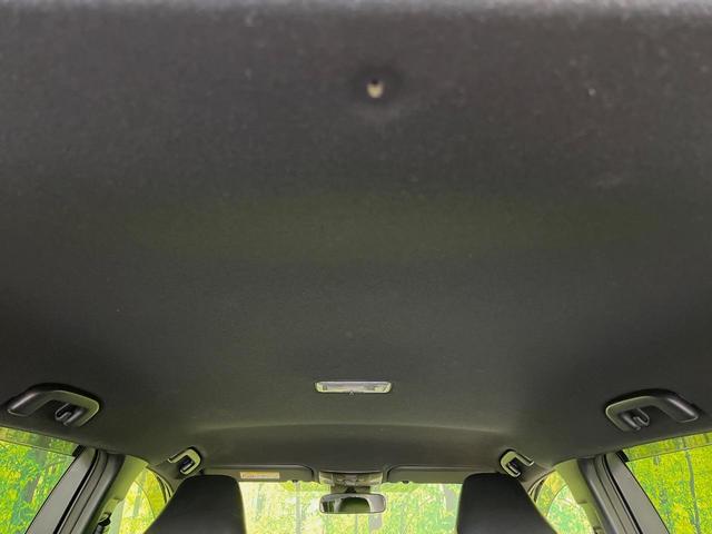 カローラツーリング ハイブリッド ダブルバイビー 9型ディスプレイオーディオ バックカメラ セーフティセンス レーダークルーズ 禁煙車 ハーフレザーシート コーナーセンサー スマートキー LEDヘッド ETC オートハイビーム 純正17インチアルミ(49枚目)