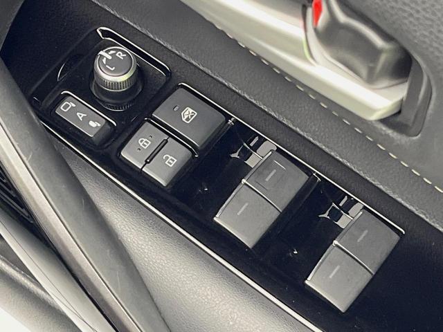 カローラツーリング ハイブリッド ダブルバイビー 9型ディスプレイオーディオ バックカメラ セーフティセンス レーダークルーズ 禁煙車 ハーフレザーシート コーナーセンサー スマートキー LEDヘッド ETC オートハイビーム 純正17インチアルミ(58枚目)