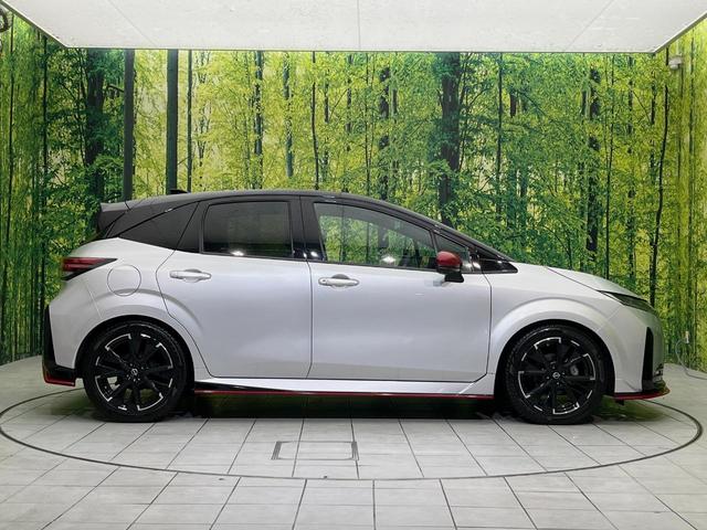 オーラ ニスモ　純正９型ナビ　全周囲カメラ　インテリジェントエマージェンシーブレーキ　レーダークルーズ　禁煙車　２トーンカラー　ハーフレザーシート　シートヒーター　ドラレコ　コーナーセンサー　ＬＥＤヘッド　ＥＴＣ（24枚目）