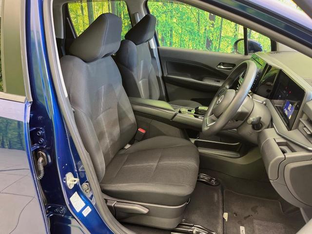 ノート Ｘ　純正９型ナビ　全周囲カメラ　衝突軽減　禁煙車　ドラレコ　コーナーセンサー　スマートキー　ＥＴＣ　オートハイビーム　デジタルインナーミラー　車線逸脱警報　踏み間違い防止装置　オートライト　オートエアコン（8枚目）