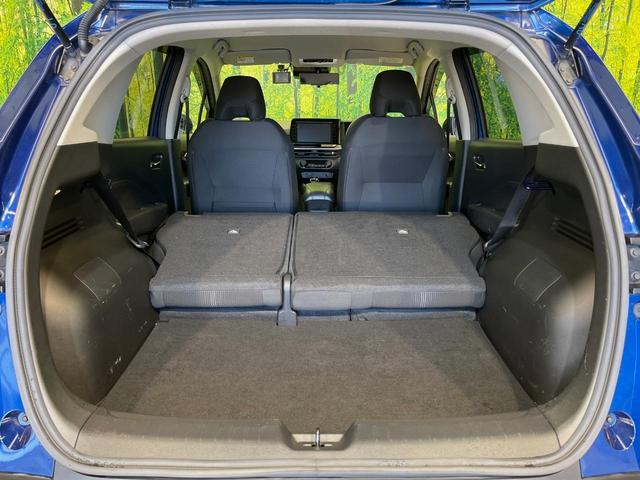 ノート Ｘ　純正９型ナビ　全周囲カメラ　衝突軽減　禁煙車　ドラレコ　コーナーセンサー　スマートキー　ＥＴＣ　オートハイビーム　デジタルインナーミラー　車線逸脱警報　踏み間違い防止装置　オートライト　オートエアコン（10枚目）