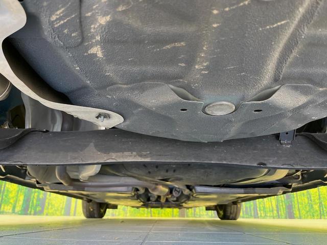 ノート Ｘ　純正９型ナビ　全周囲カメラ　衝突軽減　禁煙車　ドラレコ　コーナーセンサー　スマートキー　ＥＴＣ　オートハイビーム　デジタルインナーミラー　車線逸脱警報　踏み間違い防止装置　オートライト　オートエアコン（19枚目）