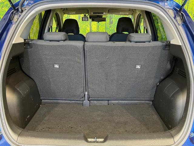 ノート Ｘ　純正９型ナビ　全周囲カメラ　衝突軽減　禁煙車　ドラレコ　コーナーセンサー　スマートキー　ＥＴＣ　オートハイビーム　デジタルインナーミラー　車線逸脱警報　踏み間違い防止装置　オートライト　オートエアコン（39枚目）