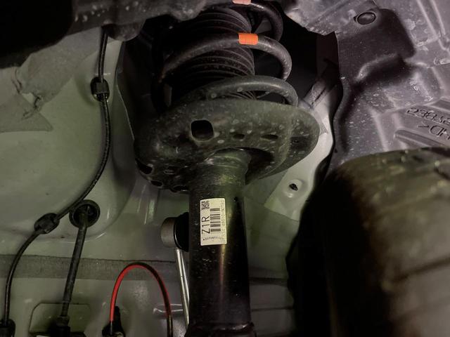 シエンタ ハイブリッドZ 両側電動ドア 純正10.5型ナビ 後席モニター 全周囲カメラ セーフティセンス 100V電源 レーダークルーズ 禁煙車 シートヒーター ドラレコ コーナーセンサー スマートキー LEDヘッド ETC(20枚目)