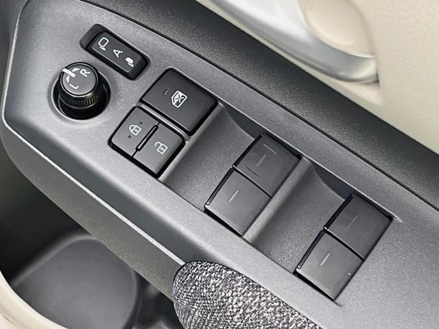 シエンタ ハイブリッドZ 両側電動ドア 純正10.5型ナビ 後席モニター 全周囲カメラ セーフティセンス 100V電源 レーダークルーズ 禁煙車 シートヒーター ドラレコ コーナーセンサー スマートキー LEDヘッド ETC(50枚目)