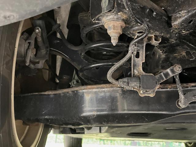 プリウス Sセーフティプラス 純正9型SDナビ バックカメラ 寒冷地仕様 セーフティセンス レーダークルーズ 禁煙車 コーナーセンサー スマートキー LEDヘッド ビルトインETC オートハイビーム オートライト オートエアコン(21枚目)